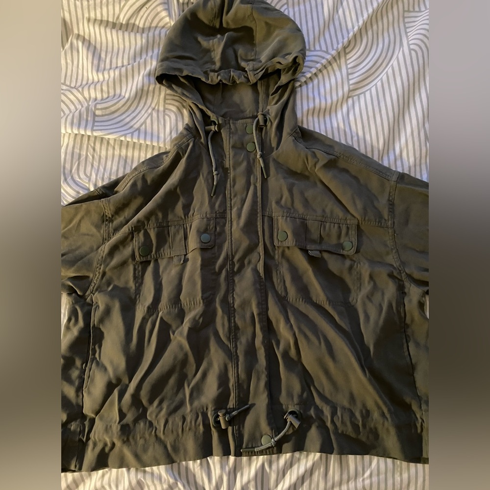 army green Guess jacket NWOT